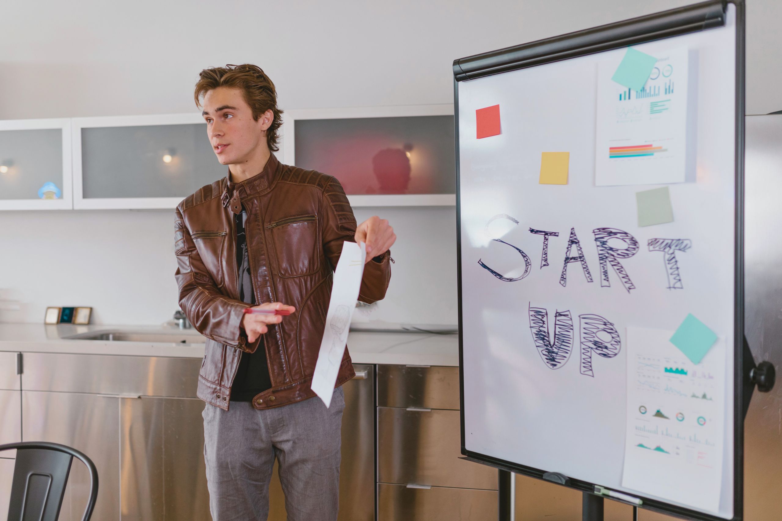 Startup Ecosystems and Their Growth Insights from the ACCELERO Project